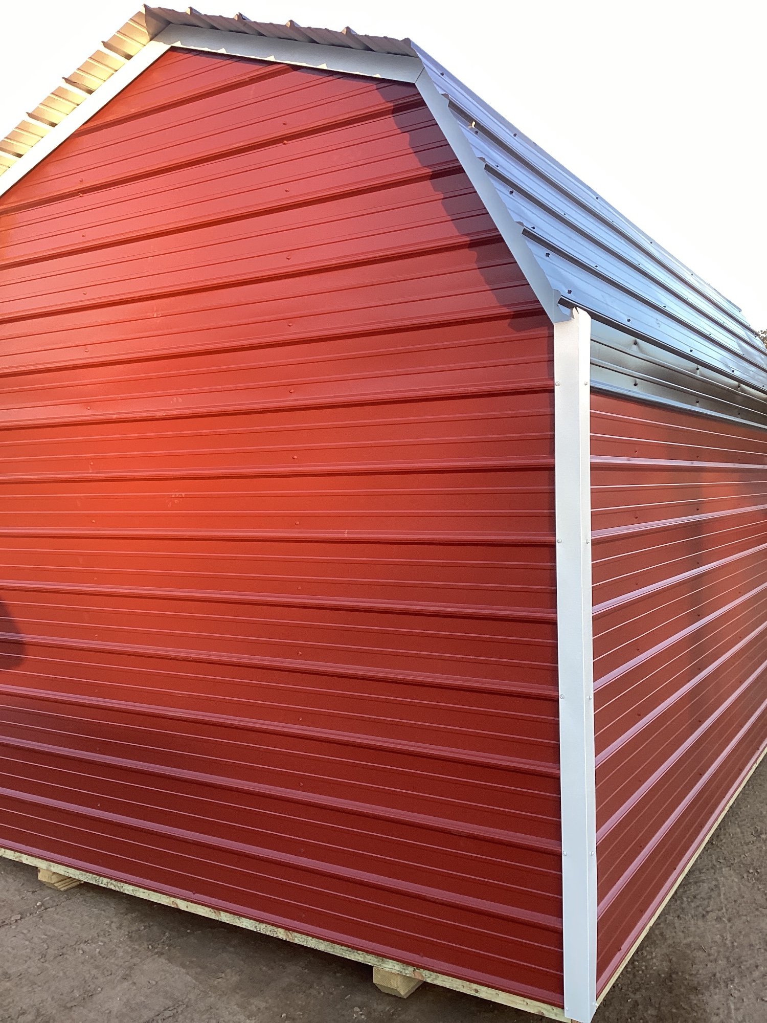 Metal Lofted - 10x16 image 2