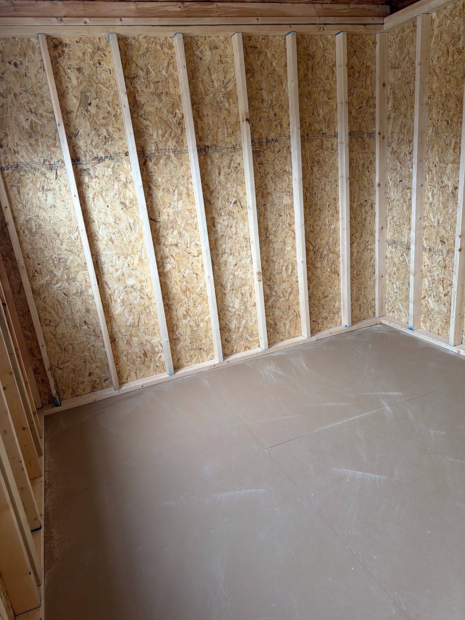 Lofted Barn - 10x20