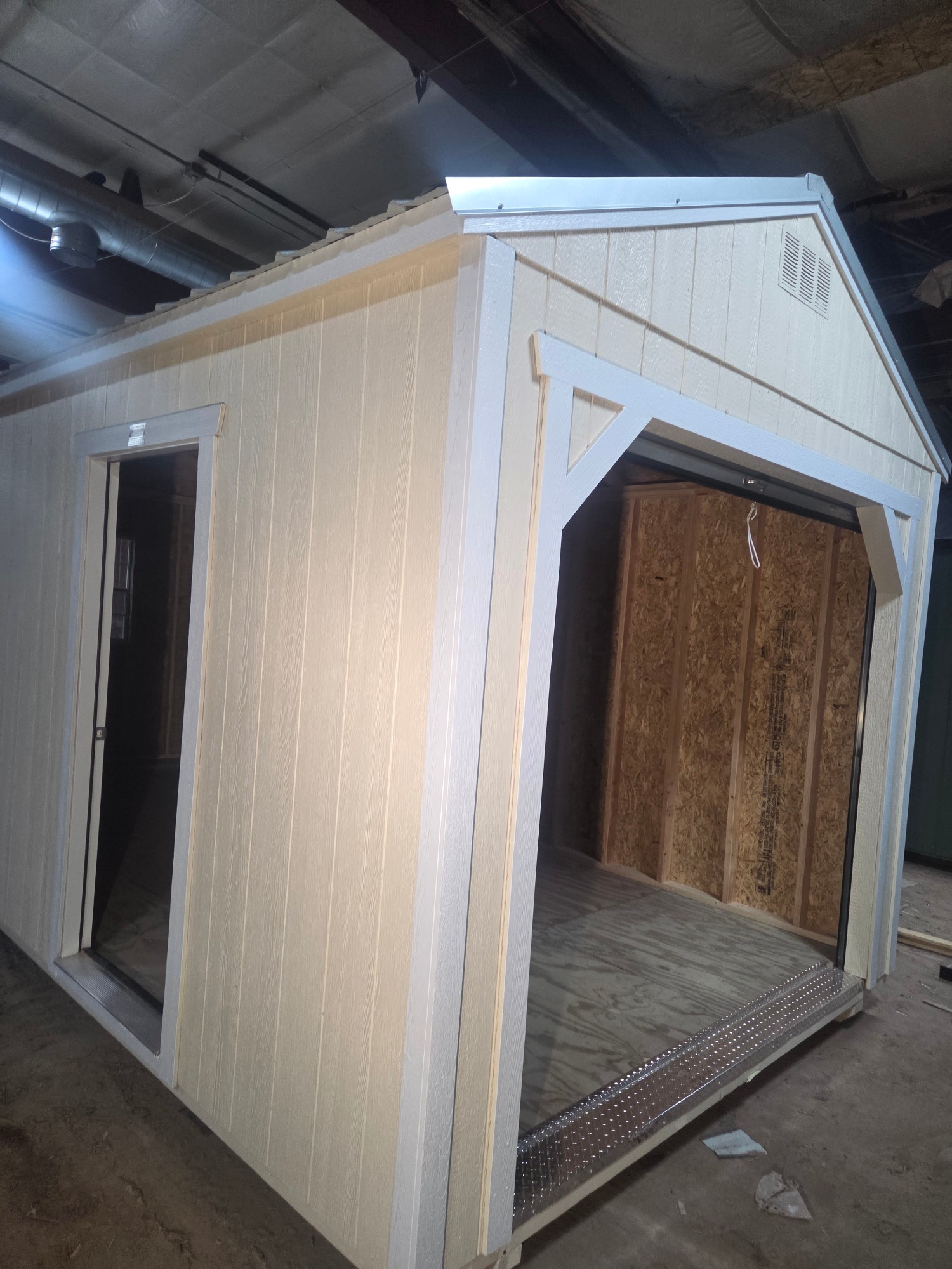 Utility 8' Garage - 10x20