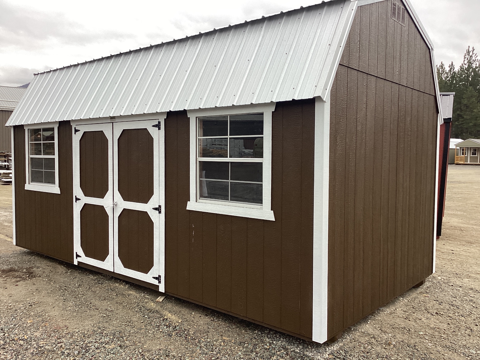 Lofted Barn - 10x20