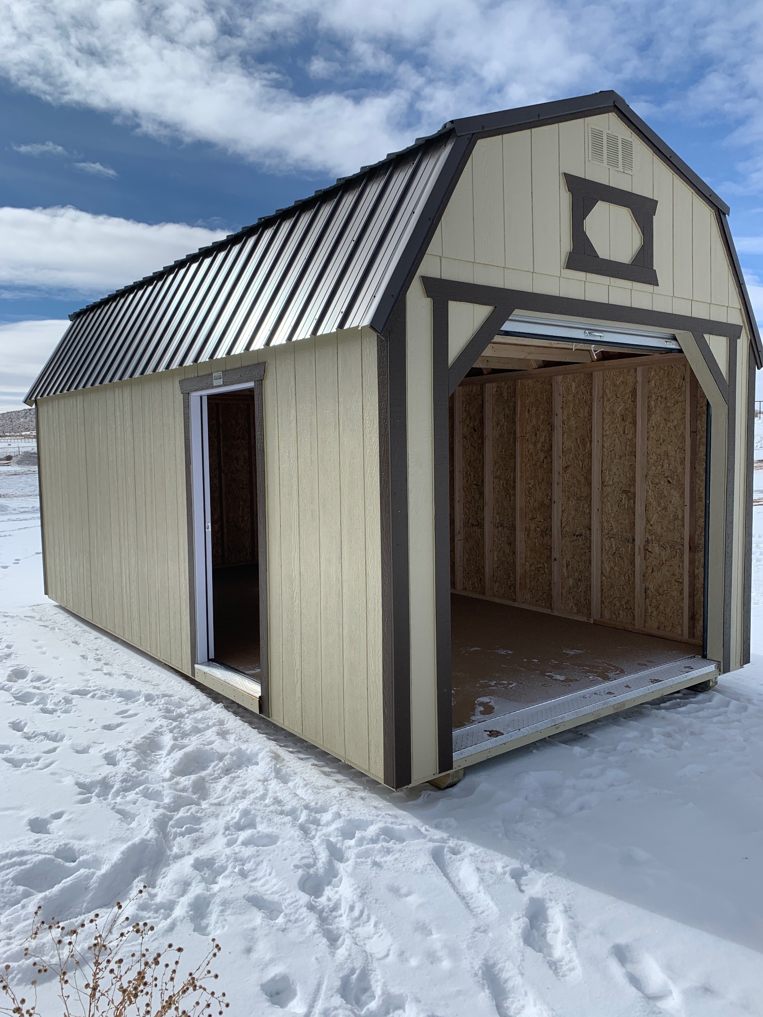 Lofted Barn 8' Garage - 10x20