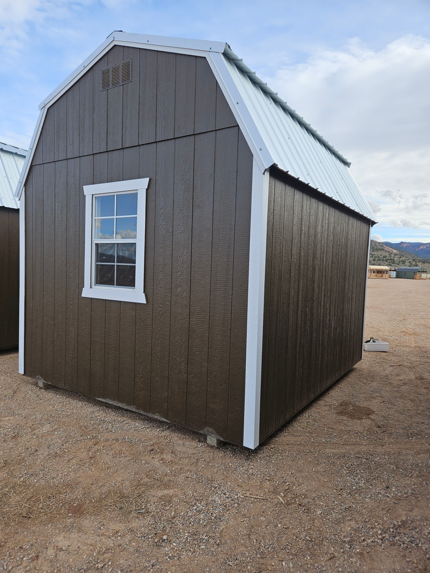 Lofted Barn - 10x12