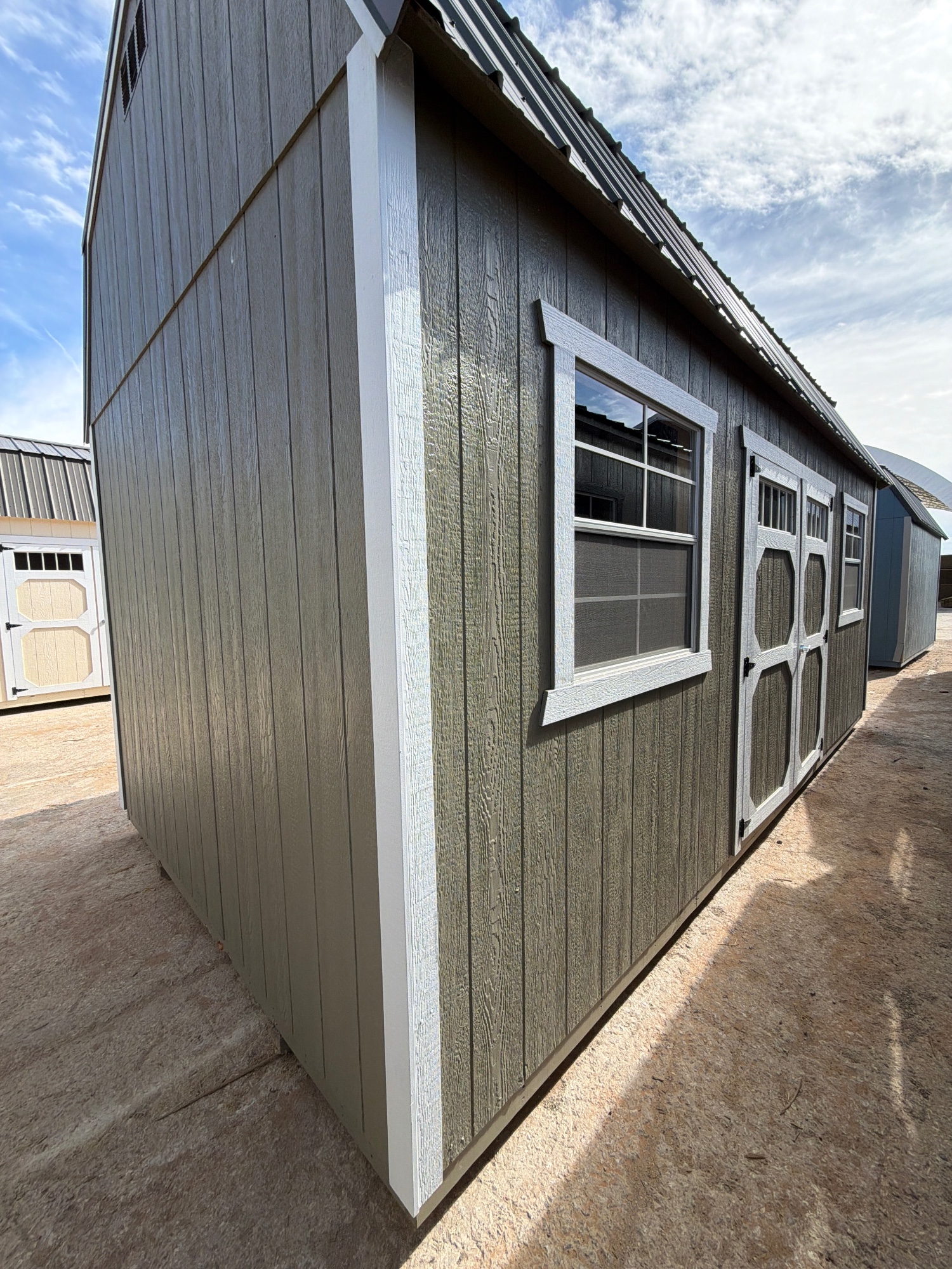 Lofted Barn - 10x20