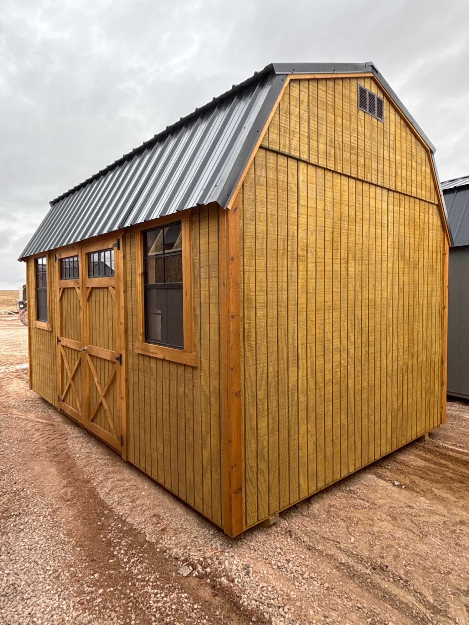 Lofted Barn - 10x16