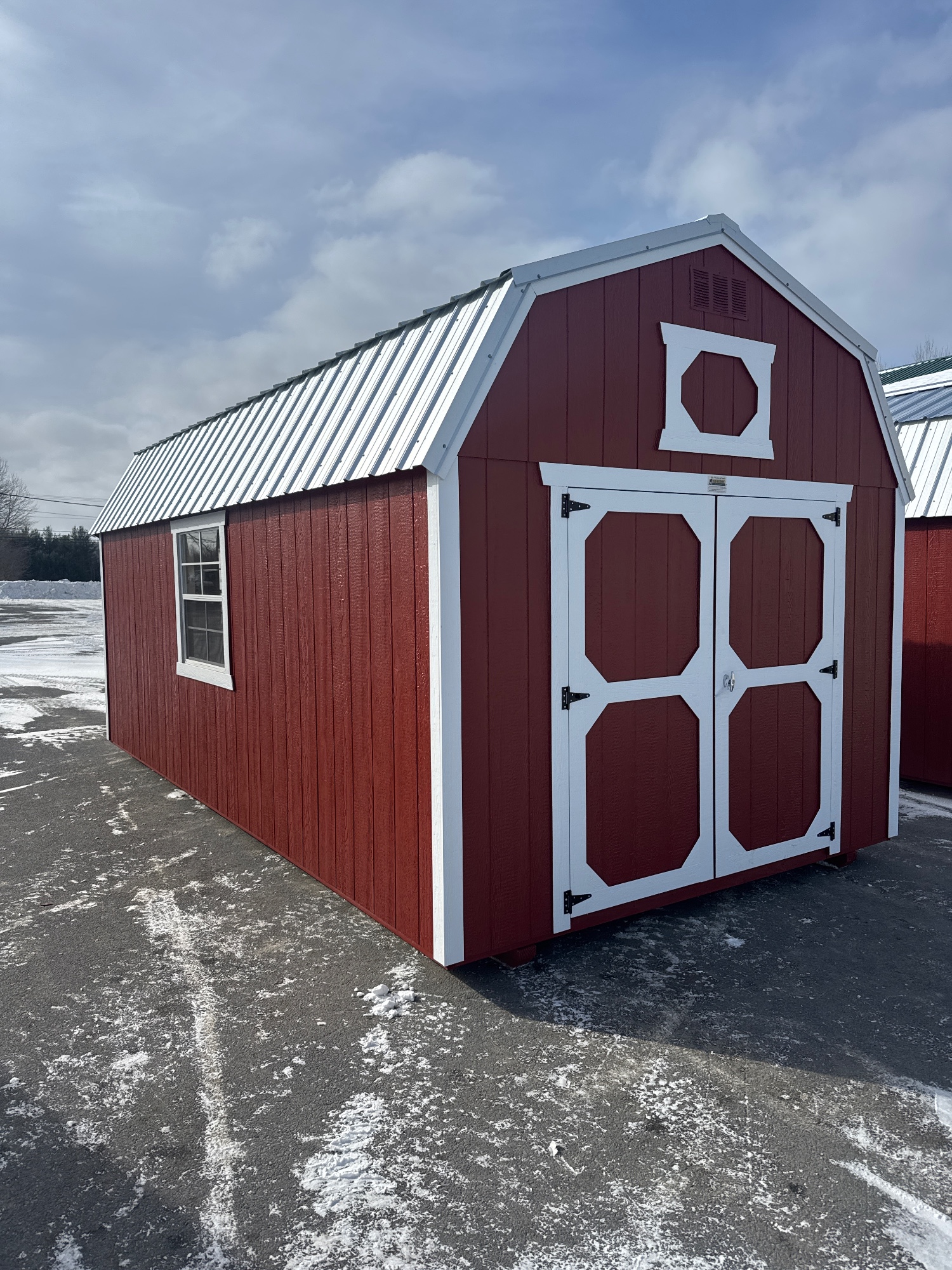 Lofted Barn - 10x20