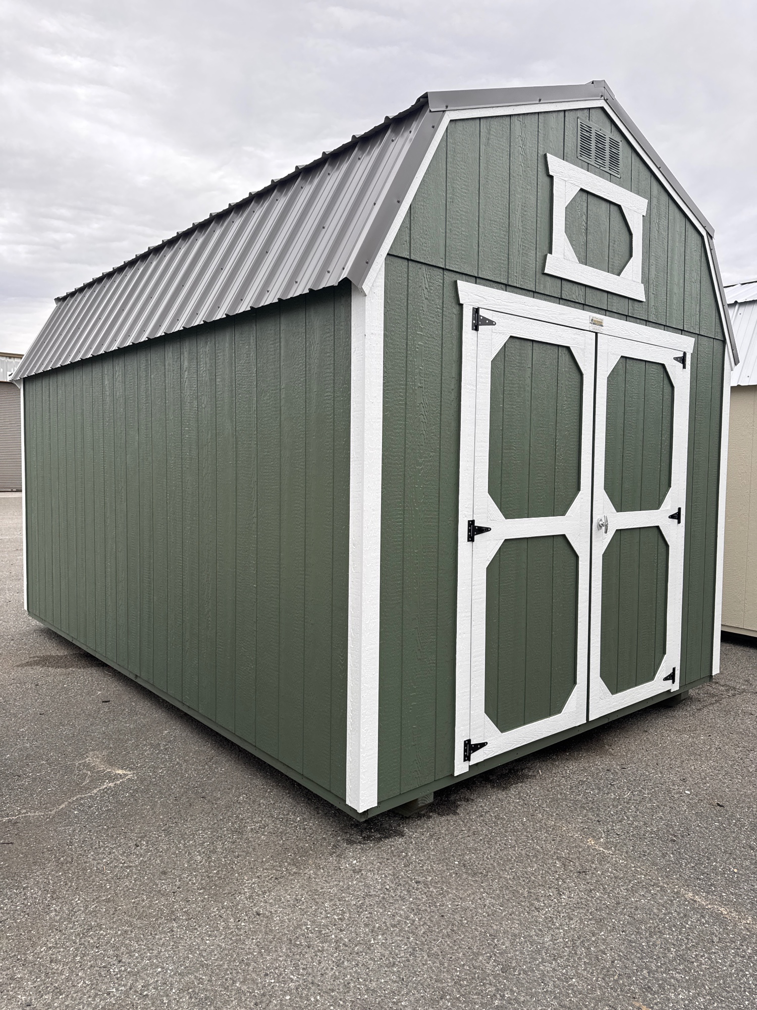 Lofted Barn - 10x16