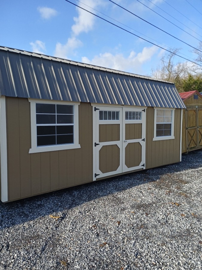 #22 Lofted Barn – 10×20