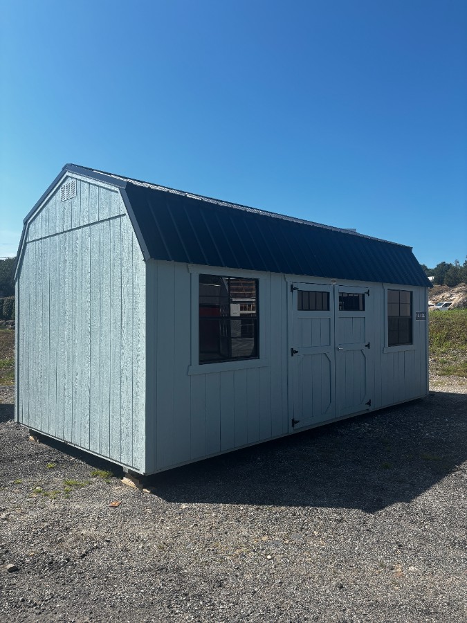 Lofted Barn - 10x20