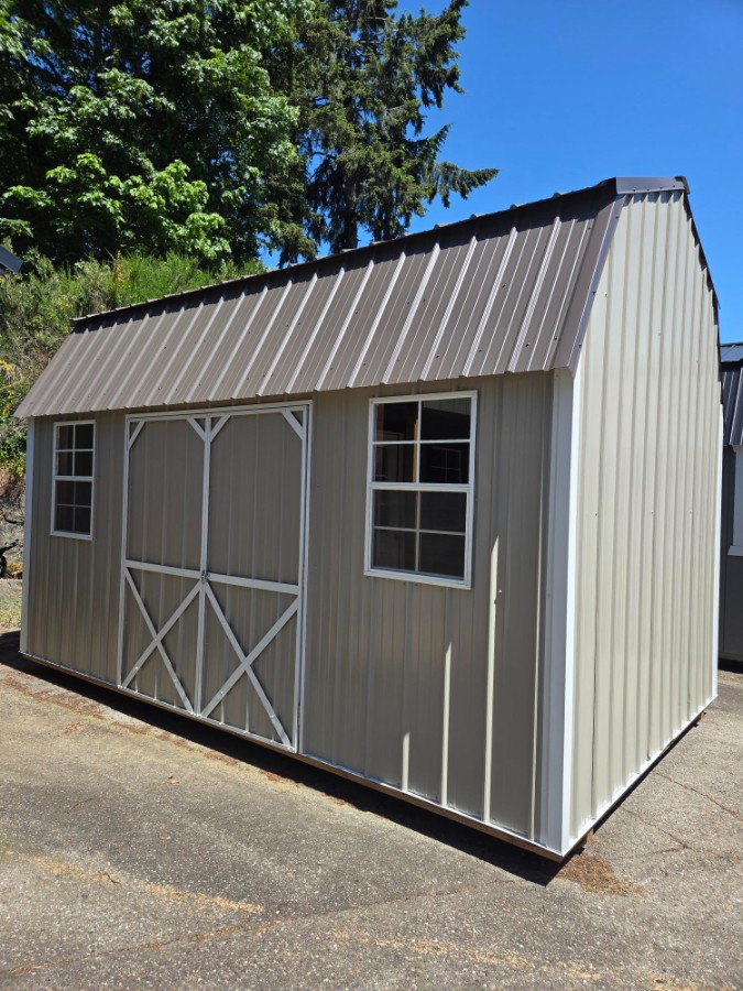 Lofted Barn - 10x16