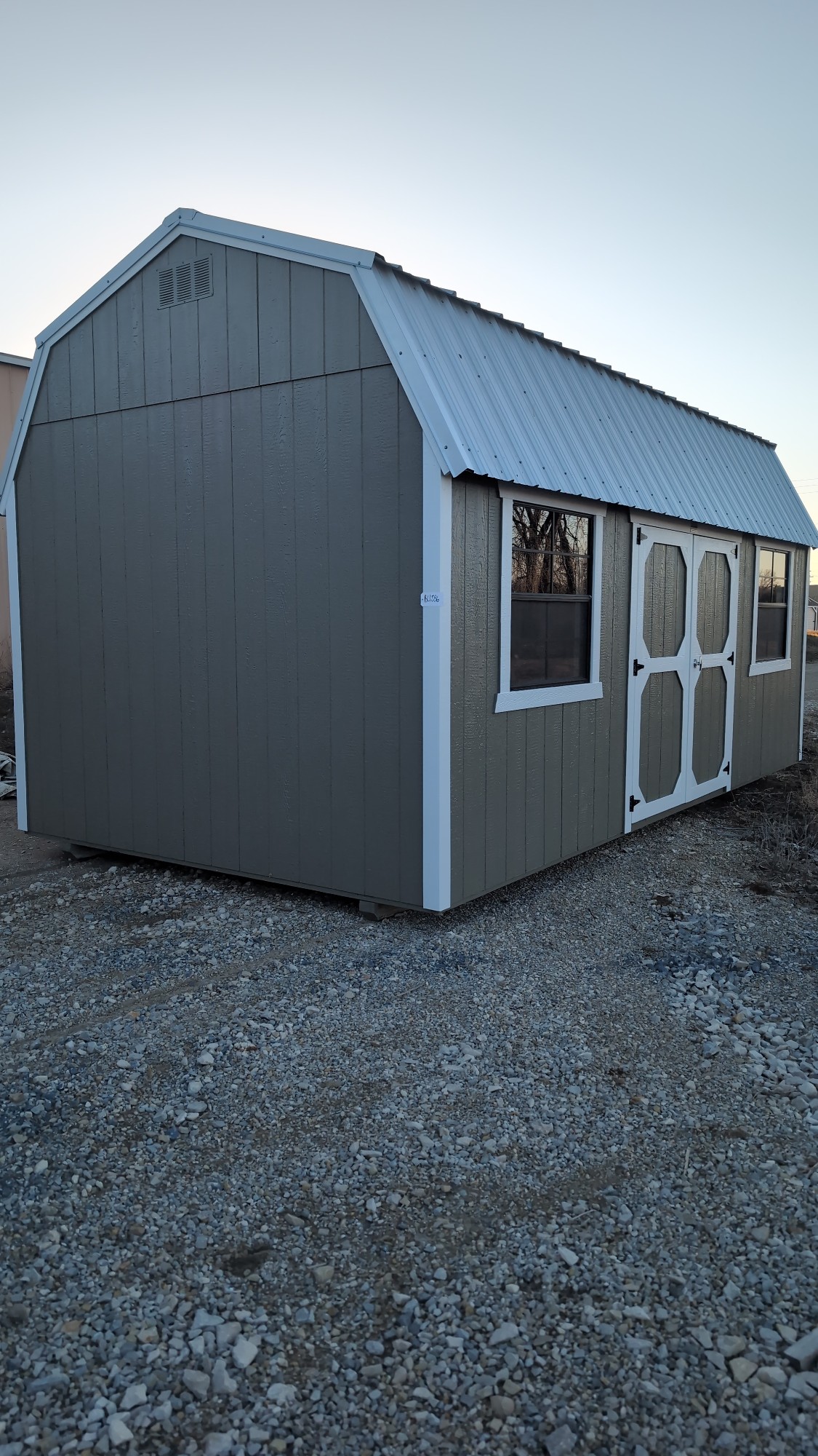 Lofted Barn - 10x20