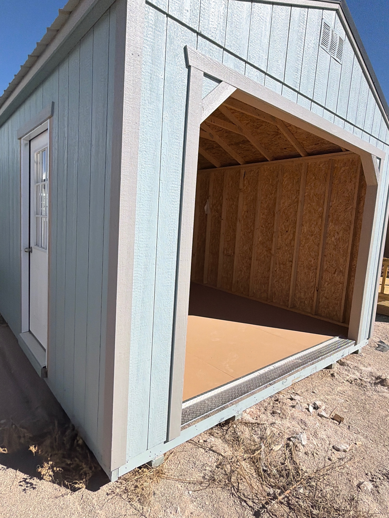 Utility Garage - 12x32
