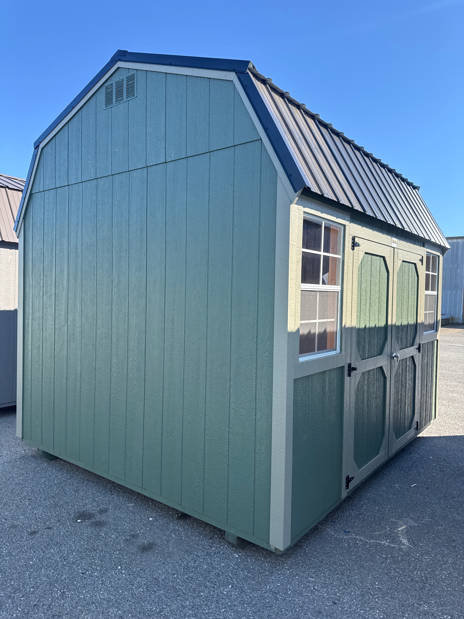 Lofted Barn - 10x12