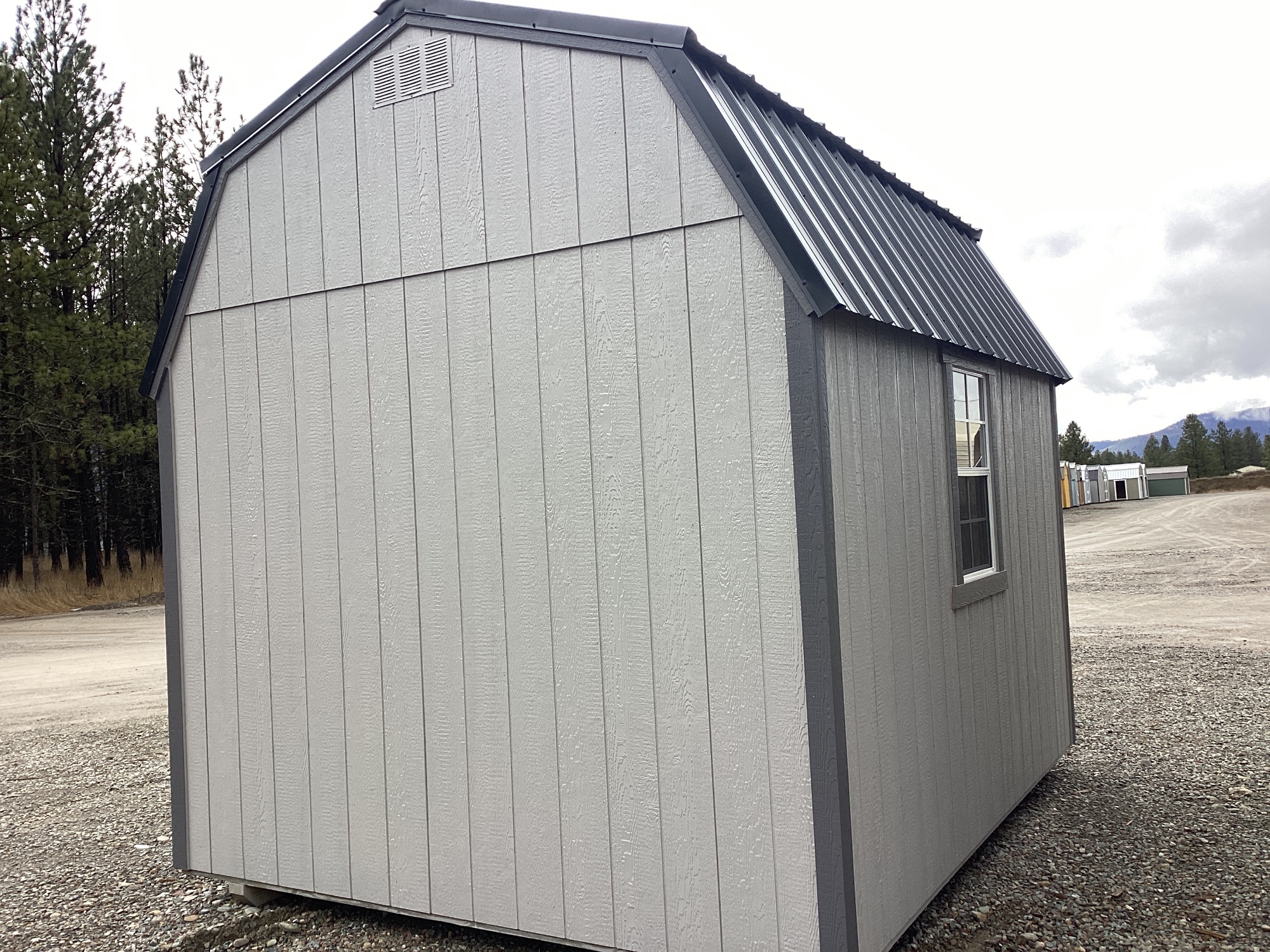 Lofted Barn - 10x12
