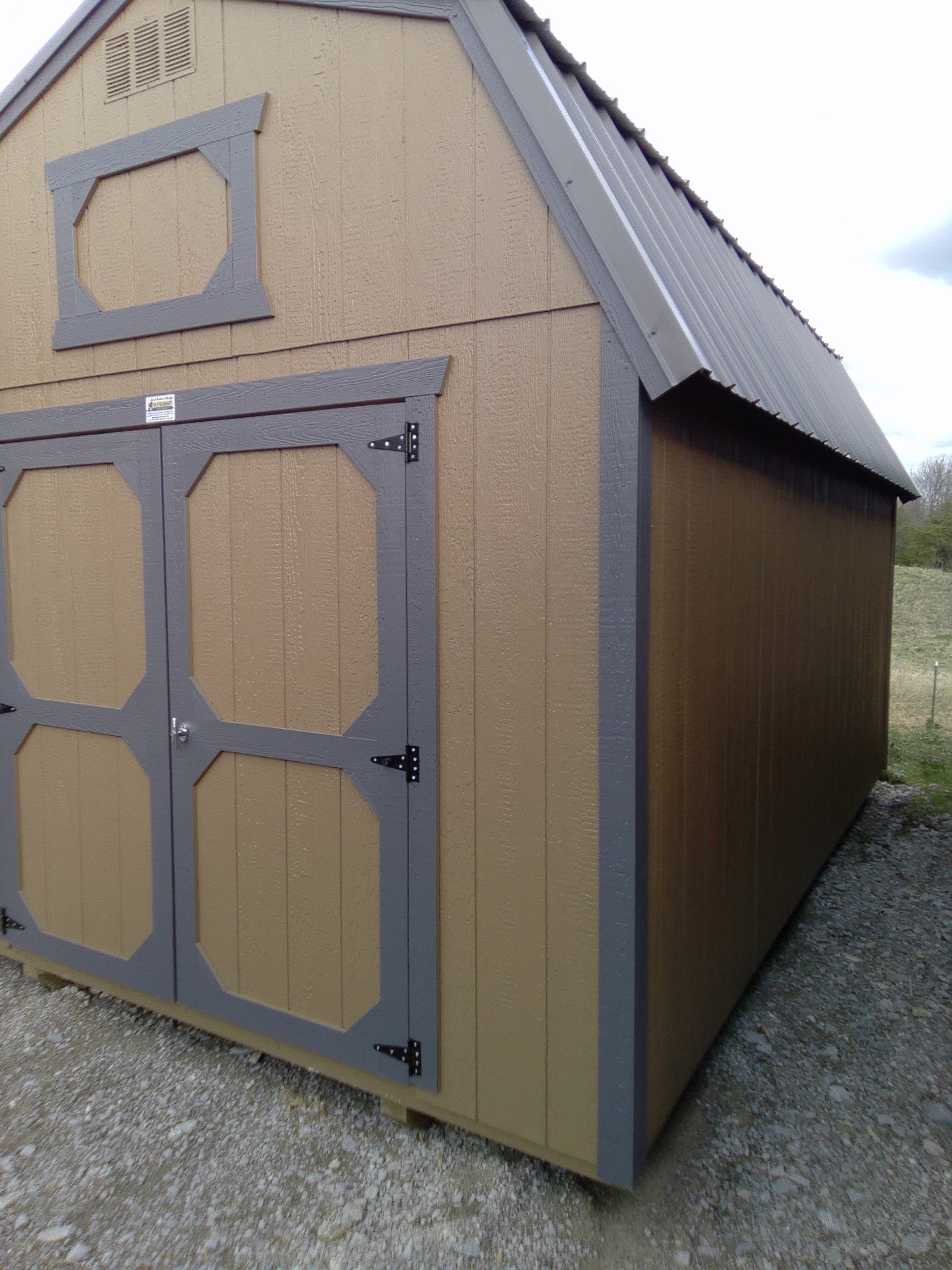 Lofted Barn - 10x16