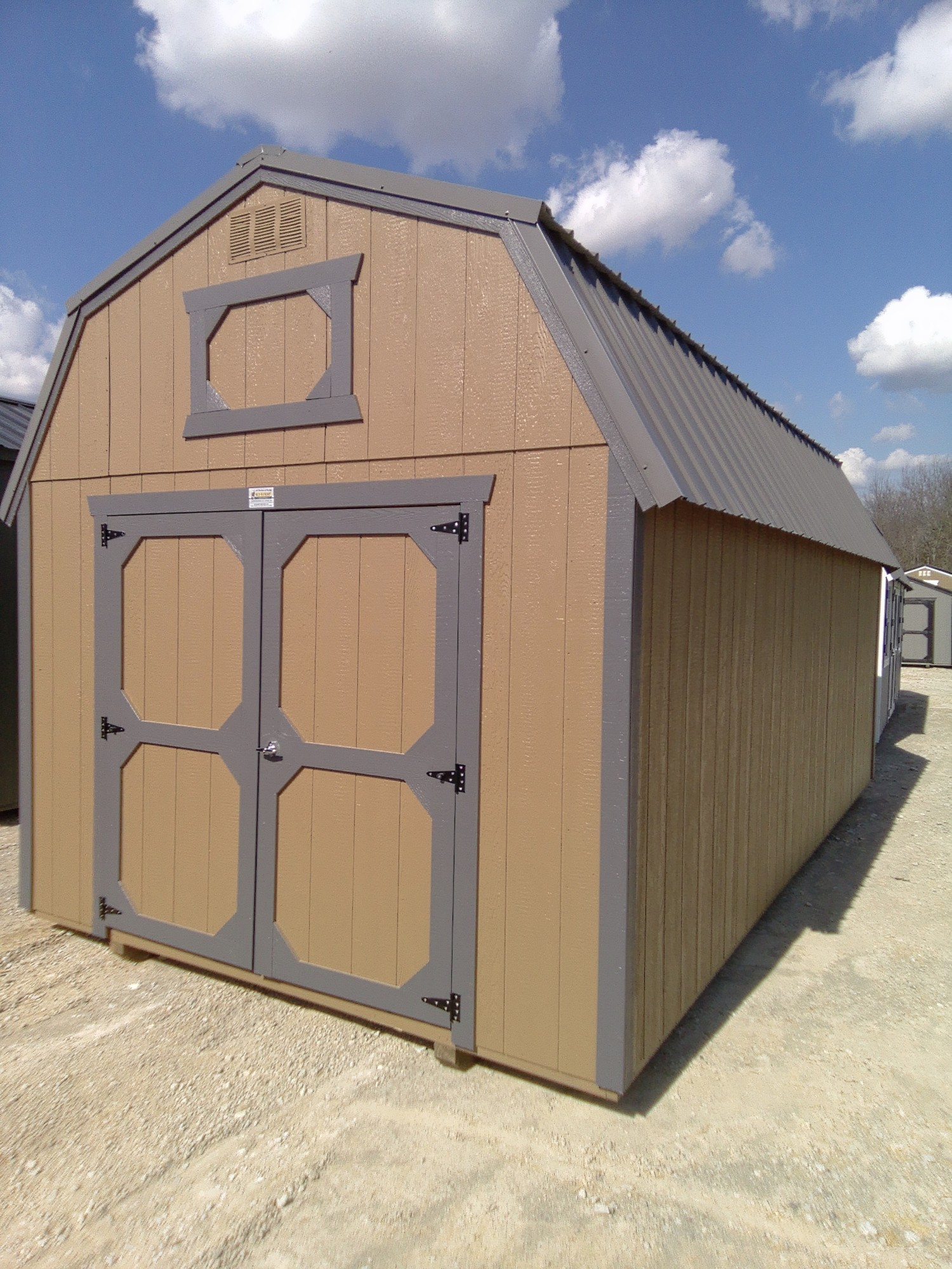 Lofted Barn - 10x20
