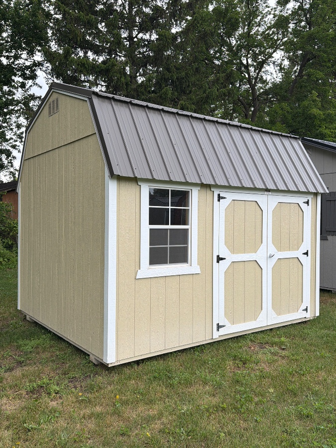 Lofted Barn - 10x12