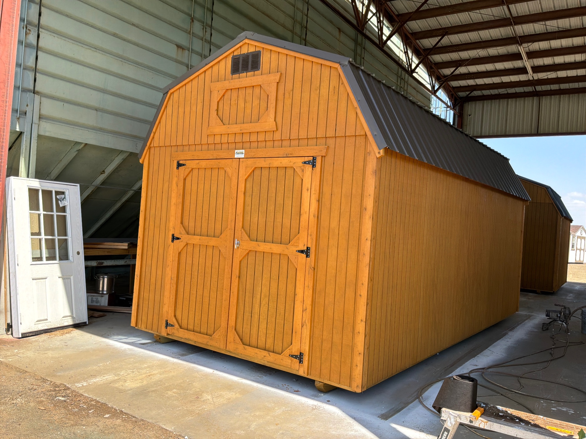 Lofted Barn - 10x20
