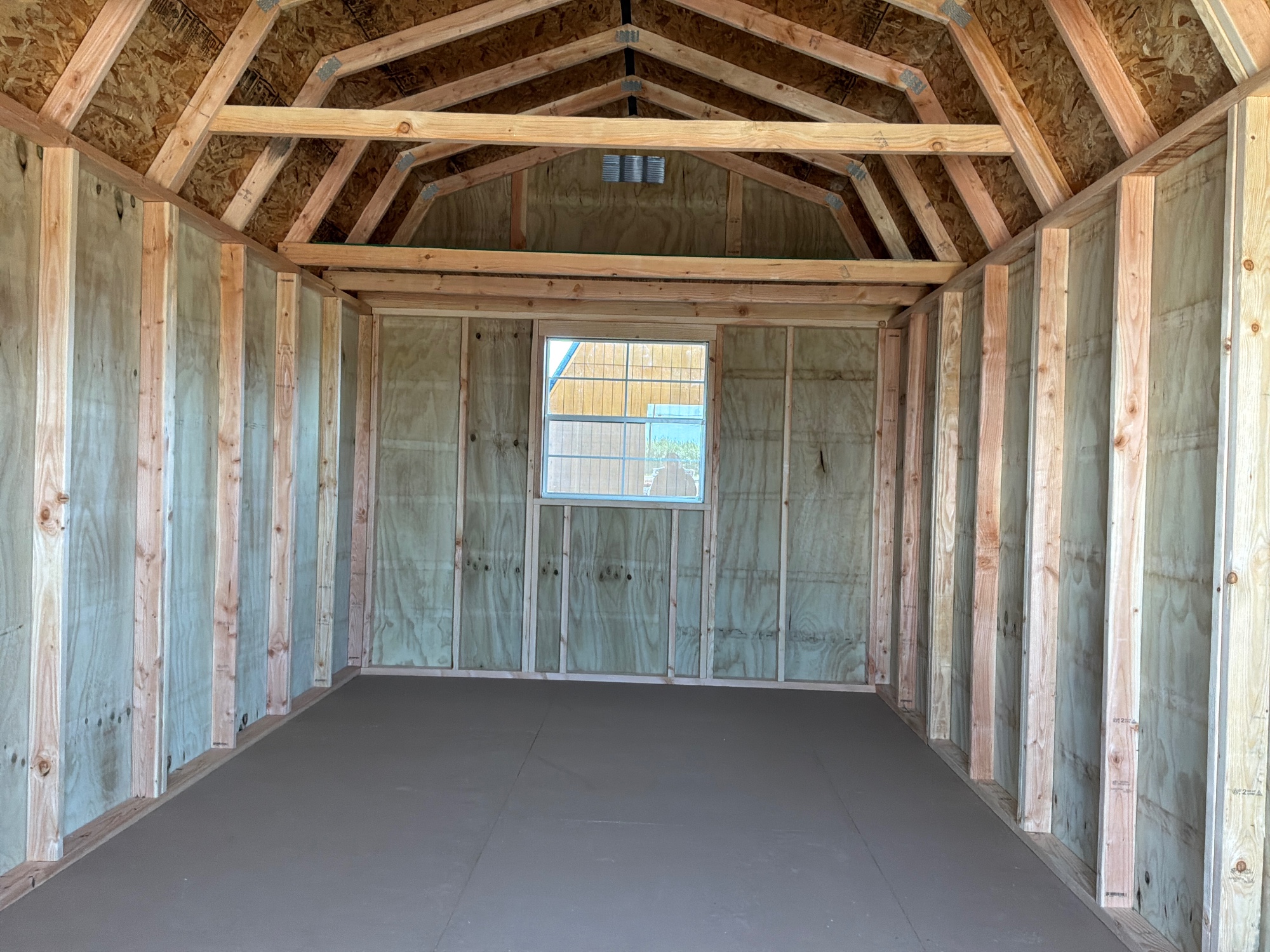 Lofted Barn - 10x20 image 4