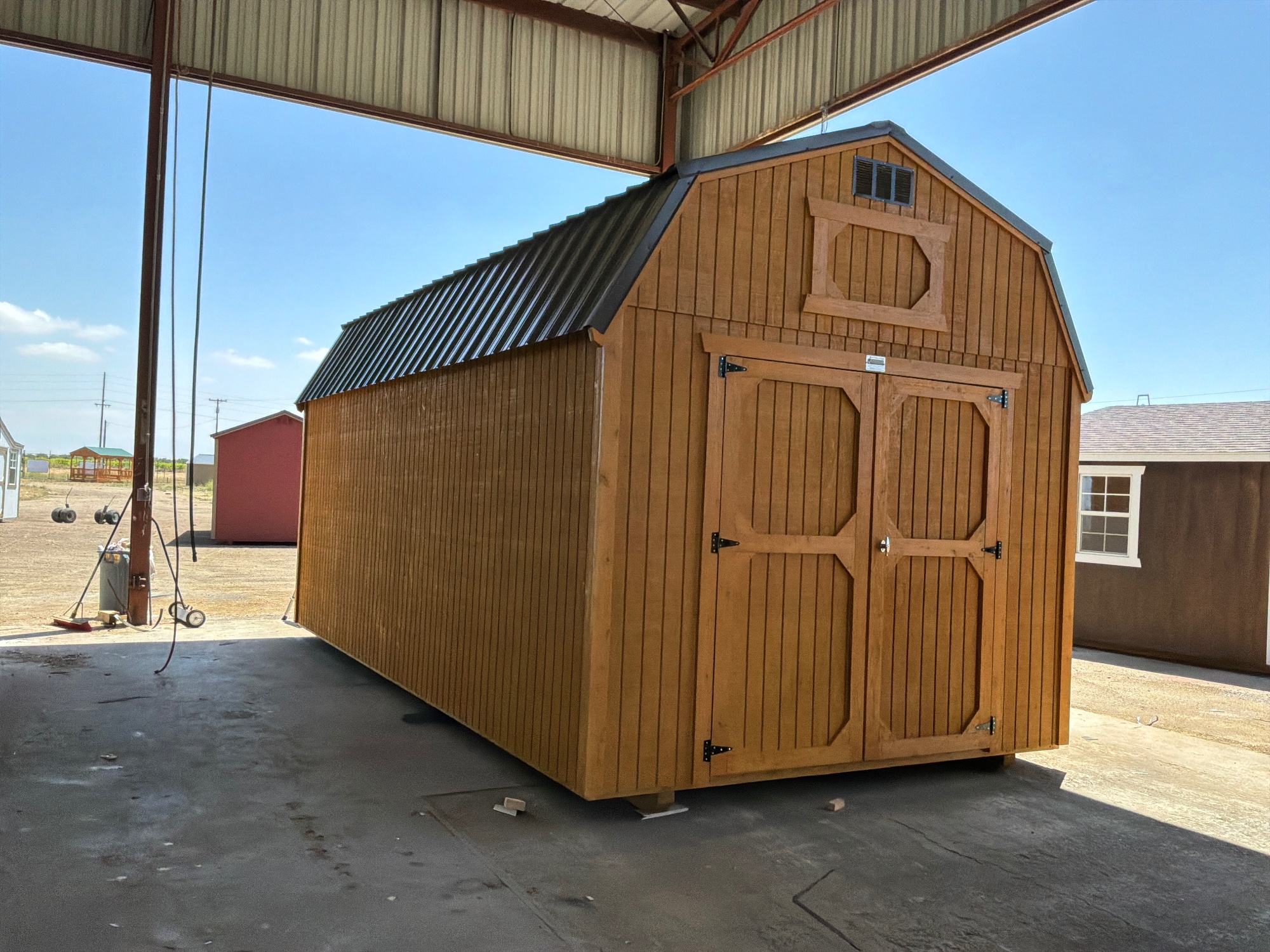 Lofted Barn - 10x20