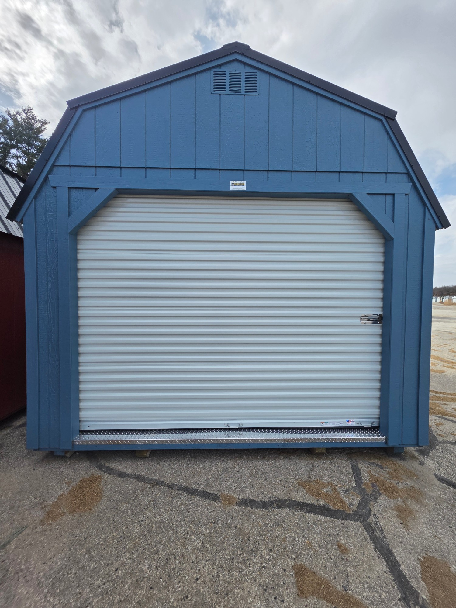 Lofted Barn Garage - 12x28
