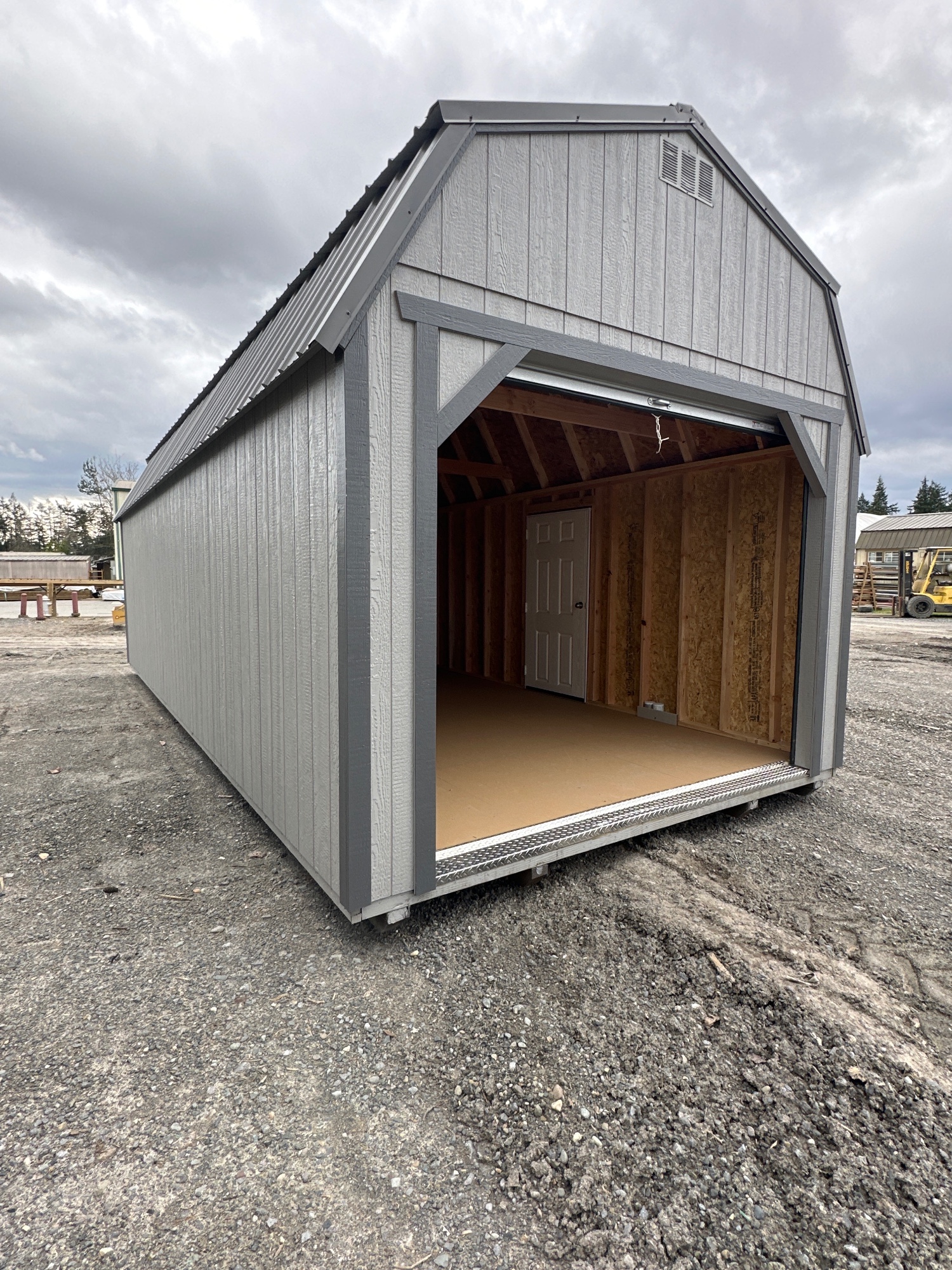 Lofted Barn Garage - 12x28