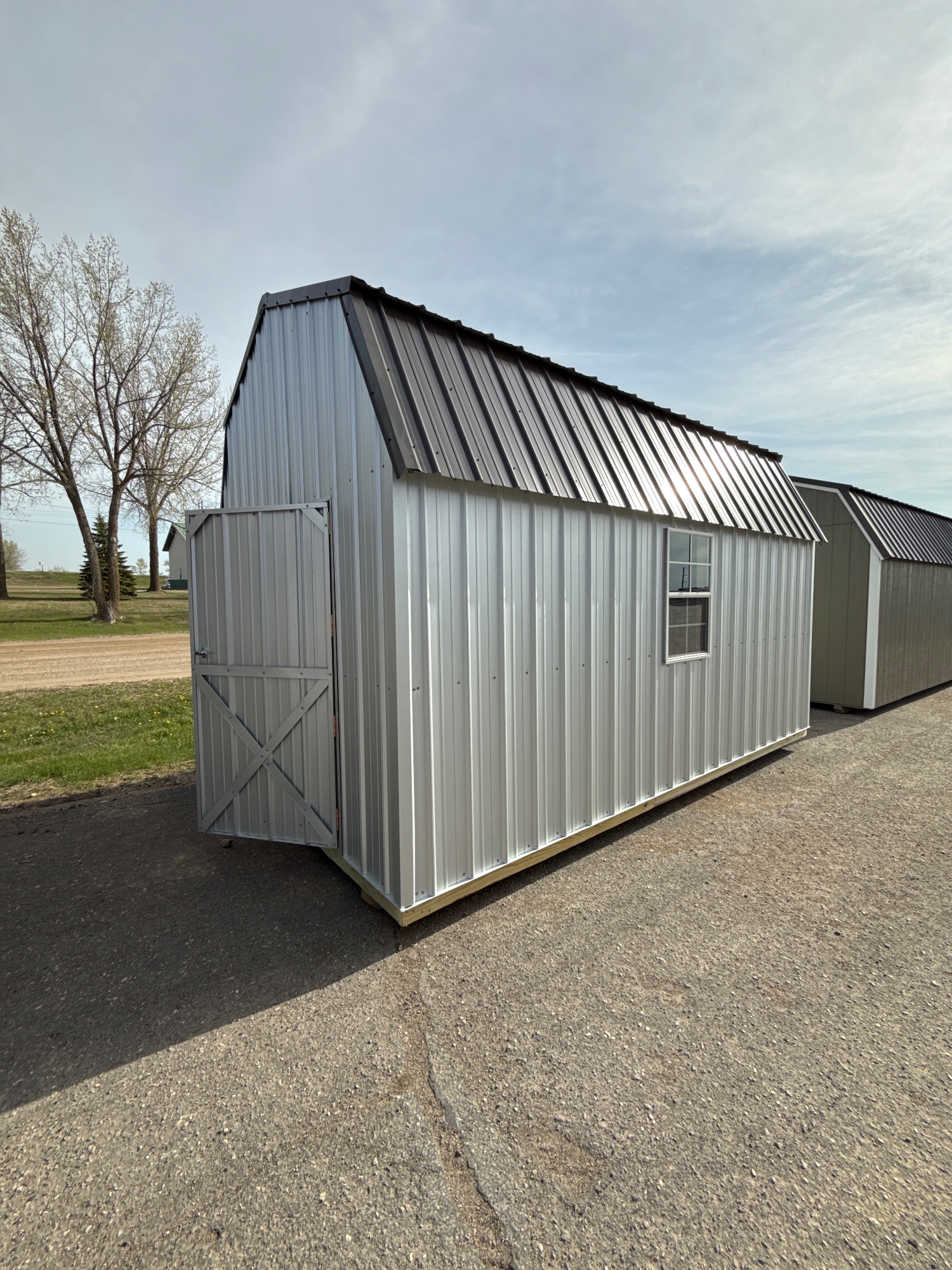 Lofted Barn - 10x16