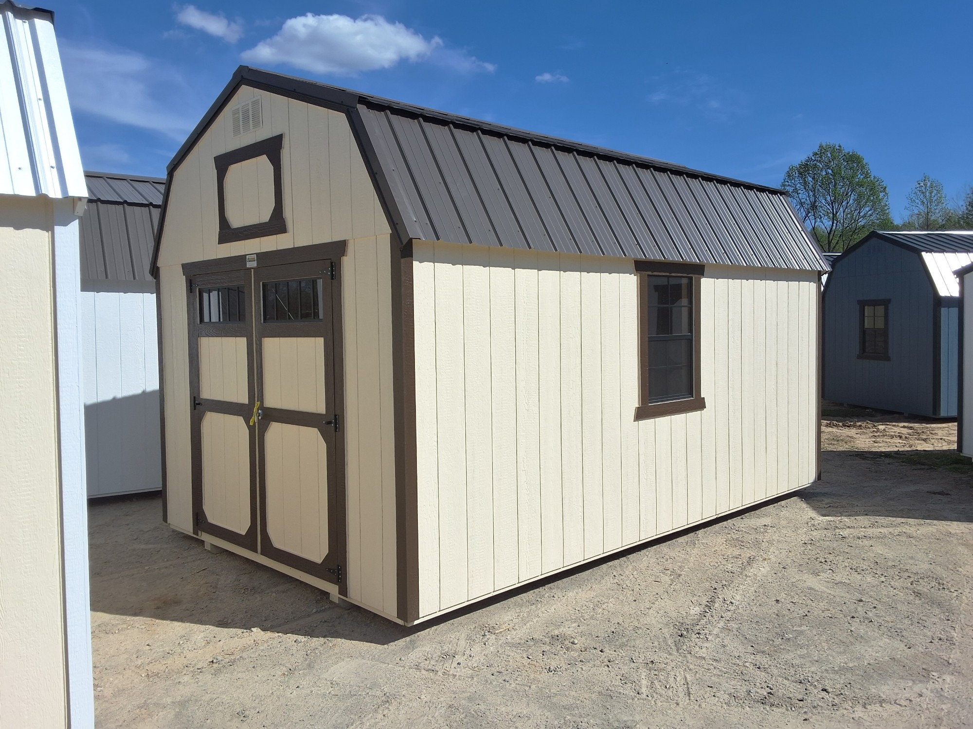 Lofted Barn - 10x16