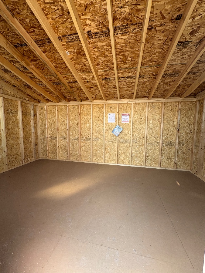 Studio – 10×16 image 3