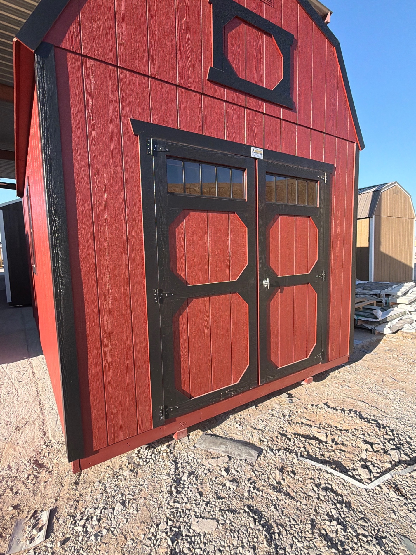Lofted Barn - 10x16