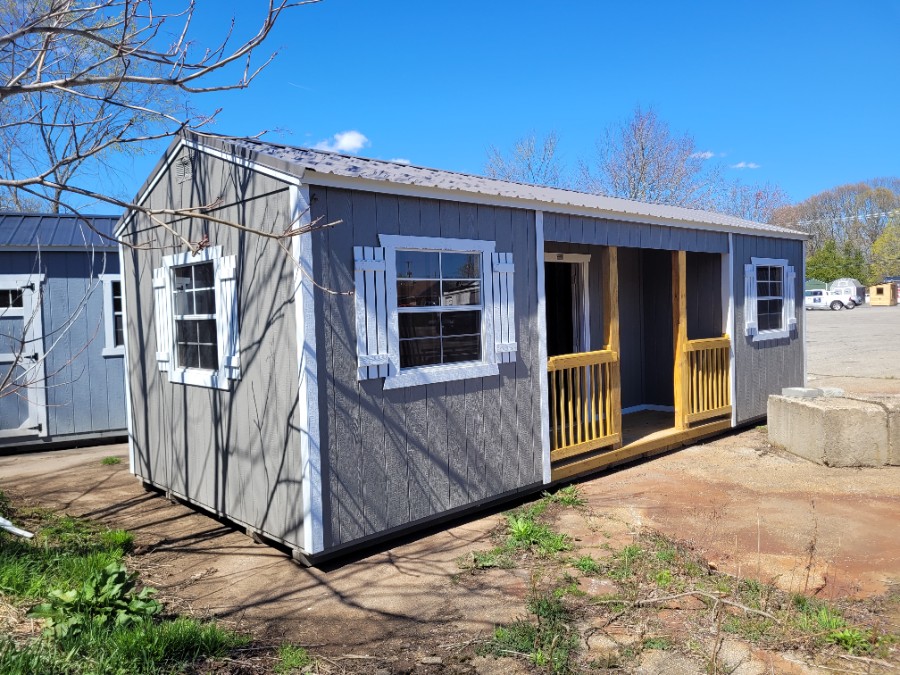 Utility Center Porch - 12x28