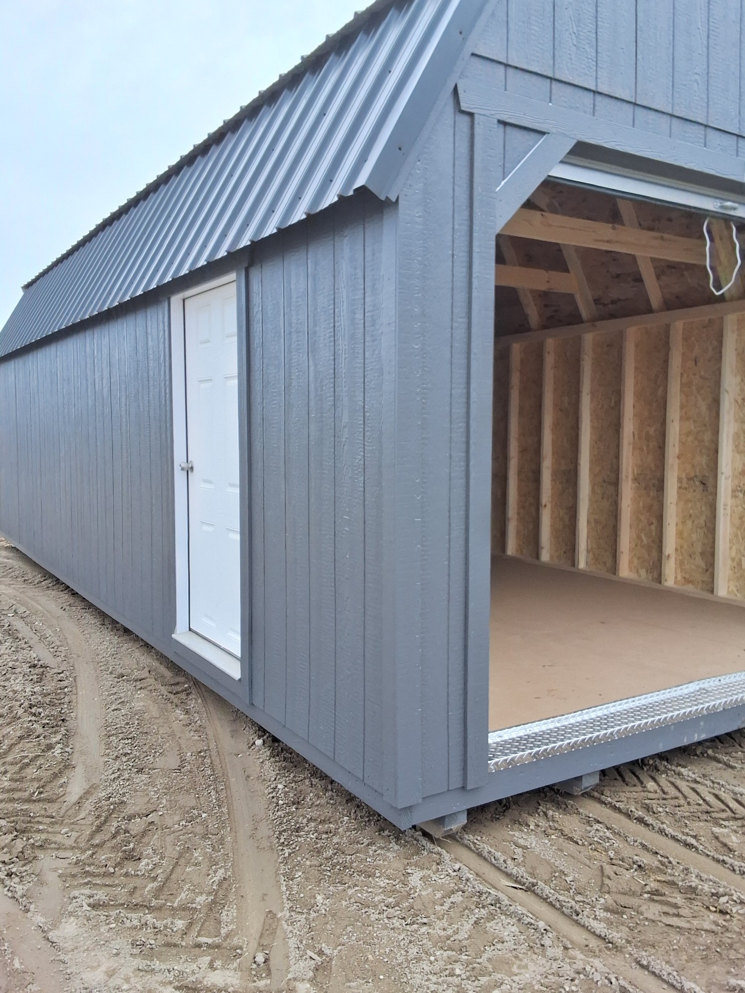 Lofted Barn Garage - 12x28