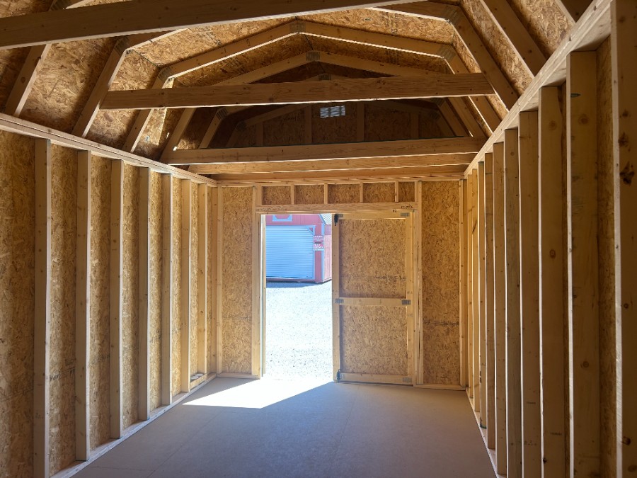 Lofted Barn – 10×20 image 3