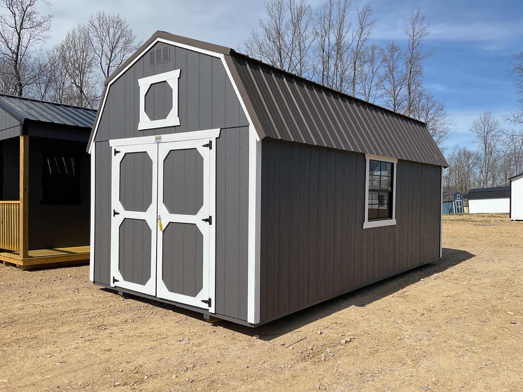 Lofted Barn - 10x20