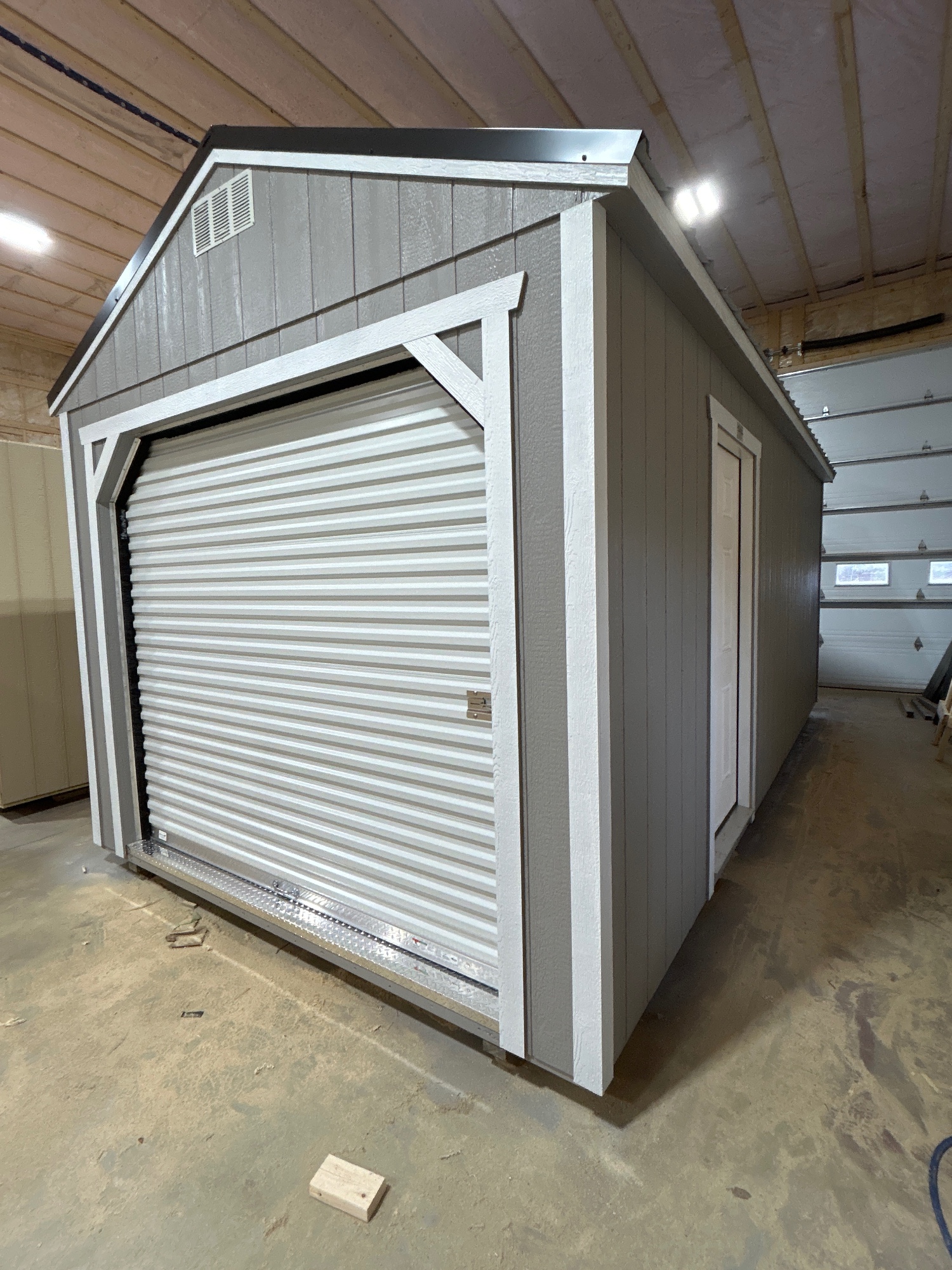 Utility 8' Garage - 10X20