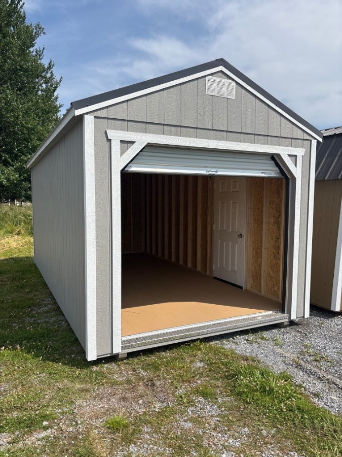 Utility 8' Garage - 10x20