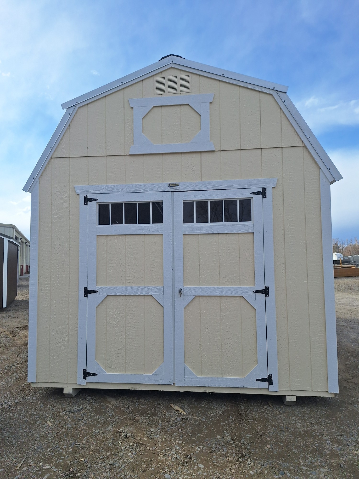 Lofted Barn - 10x20