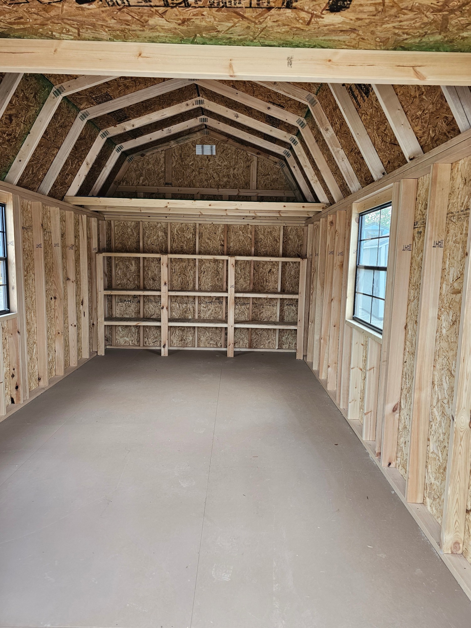 Lofted Barn - 10x20 image 4