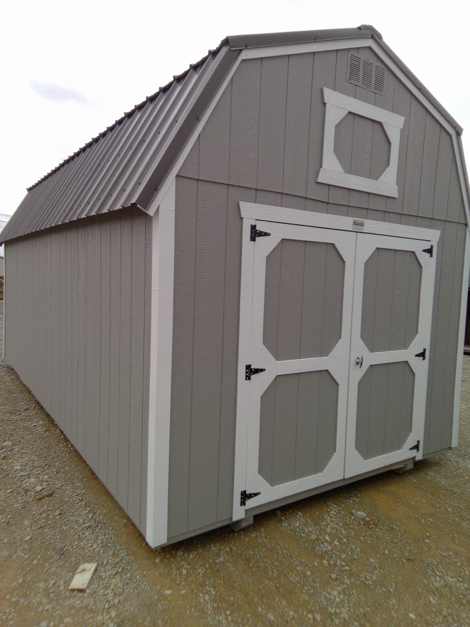 Lofted Barn - 10x20