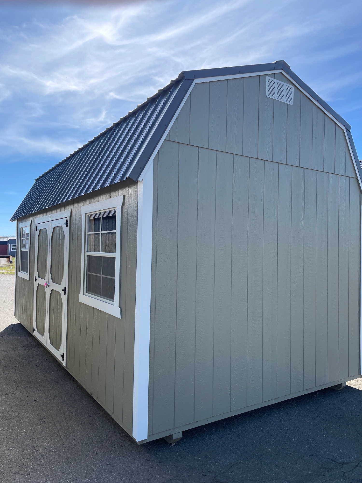 Lofted Barn - 10x20