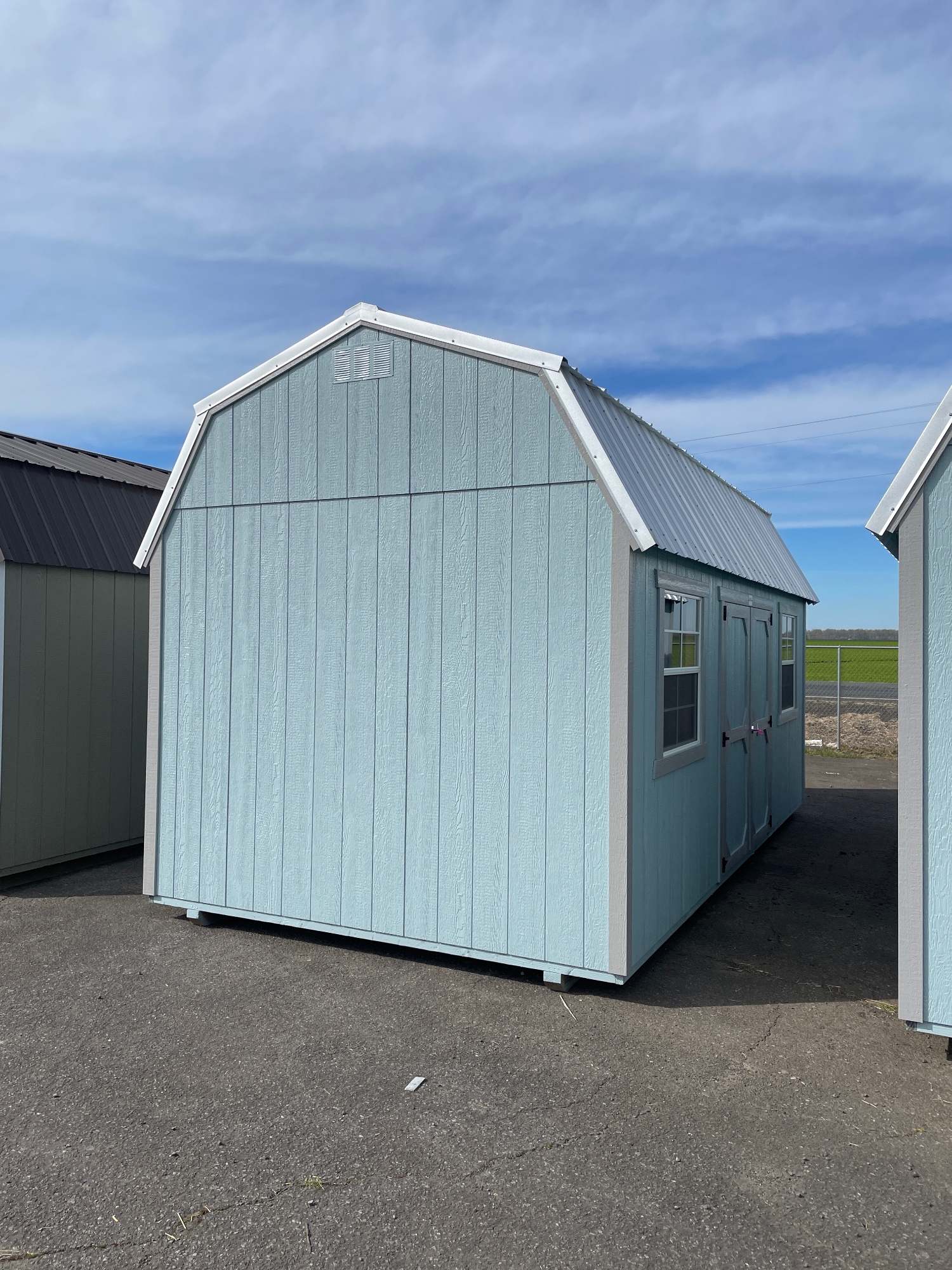 Lofted Barn - 10x20
