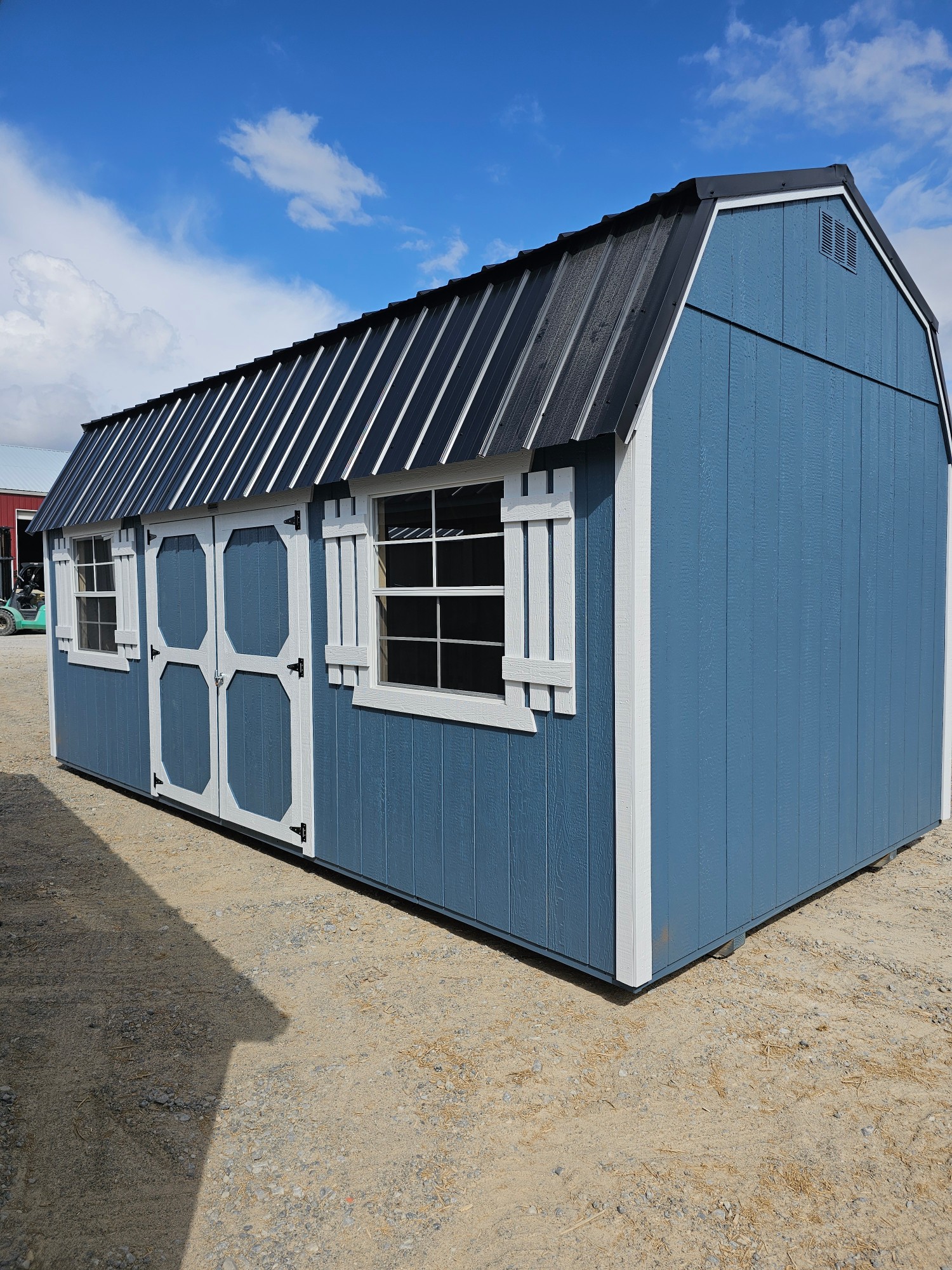 Lofted Barn - 10x20