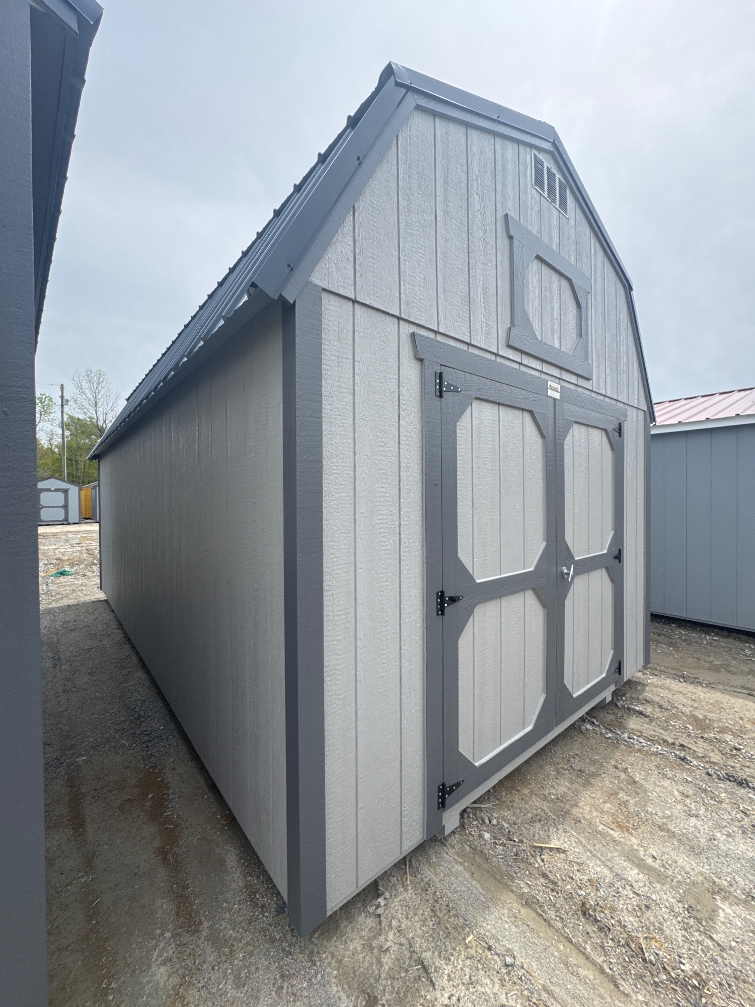 Tin house oldtown オールドタウン チノパン　ネイビー　32 Barn Lot, LLC | Old Hickory Buildings