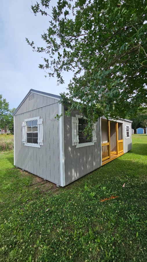 Utility Center Porch - 12x28