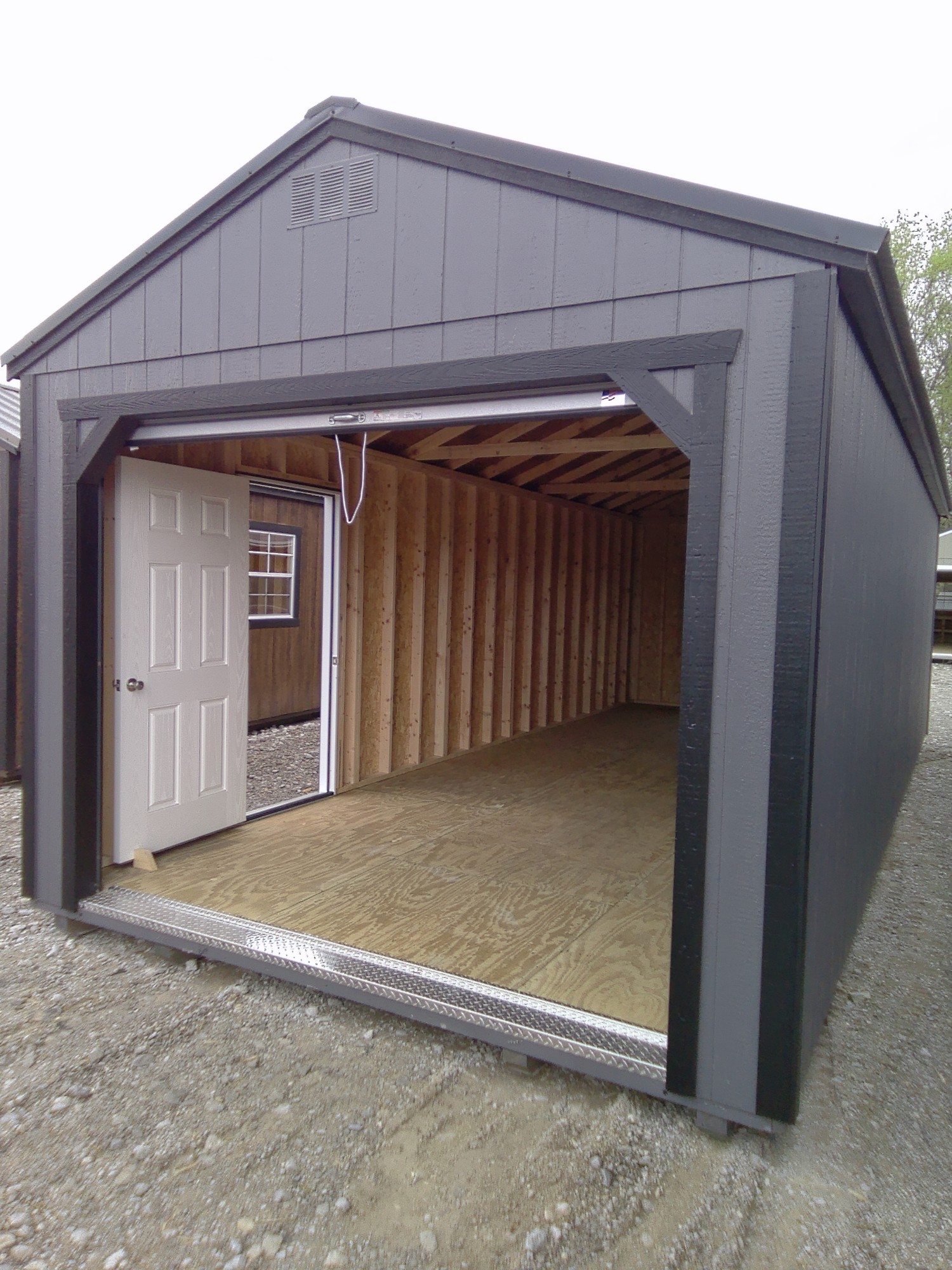 Utility Garage - 12x28