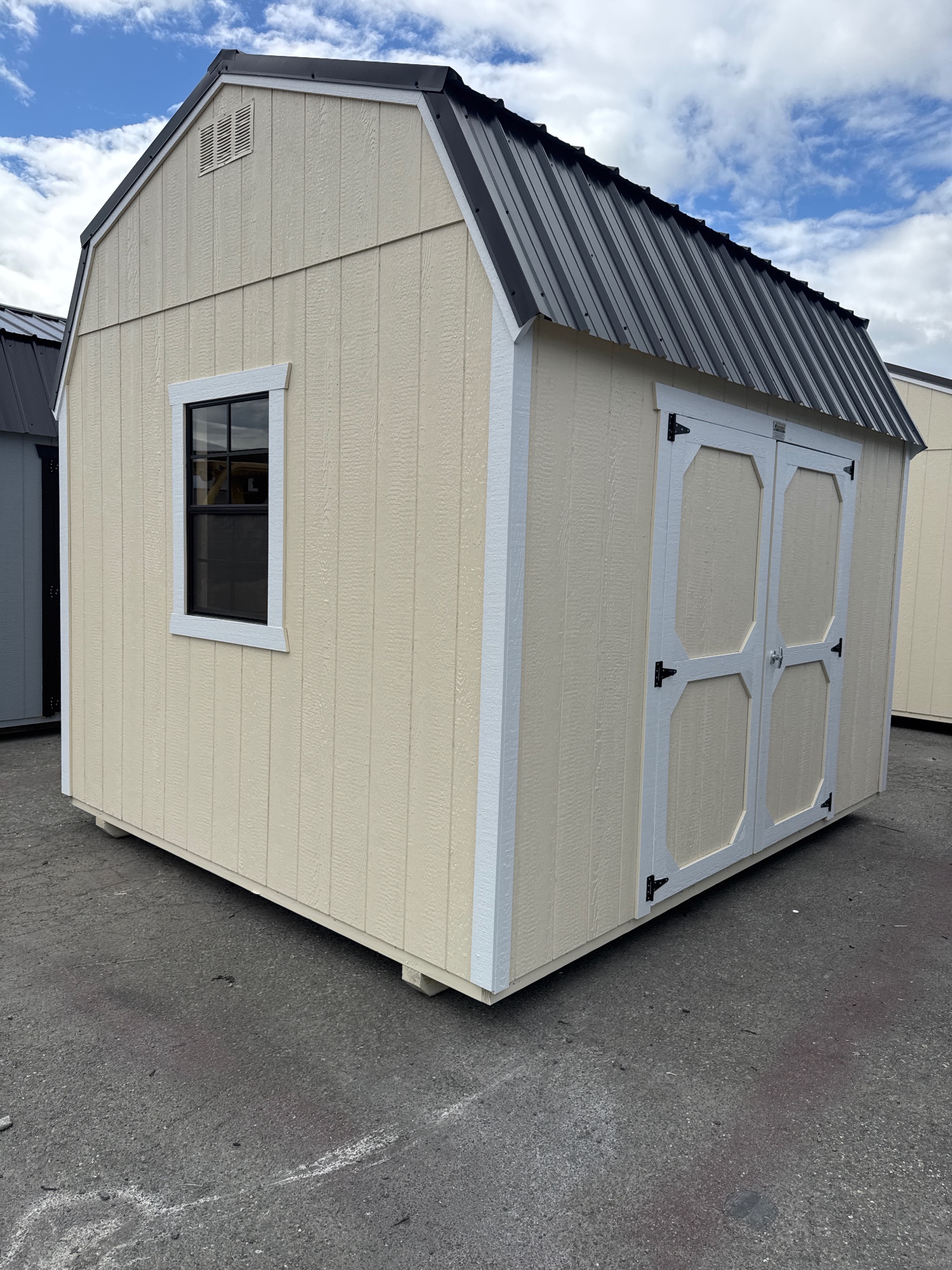 Lofted Barn - 10x12