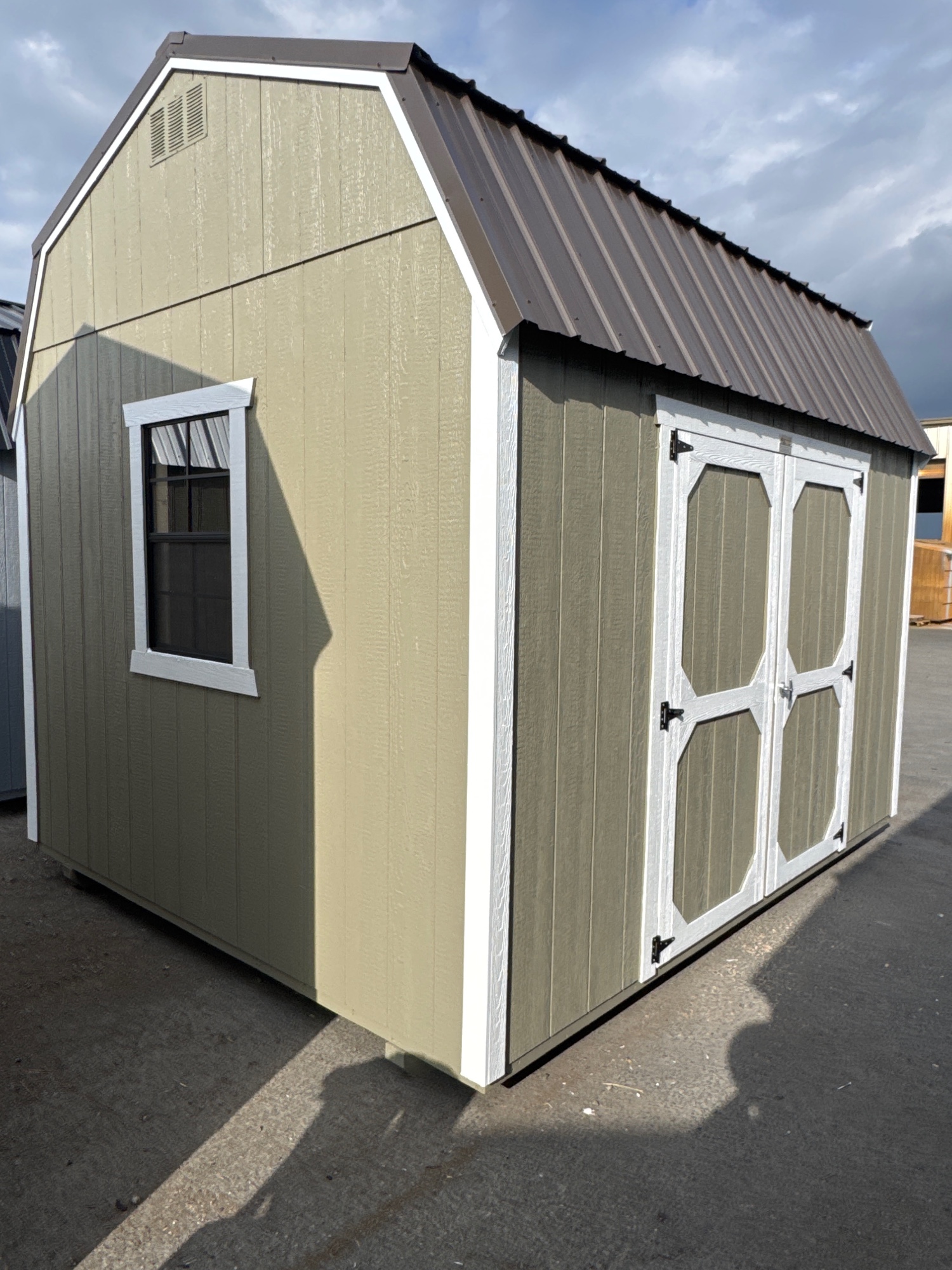 Lofted Barn - 10x12