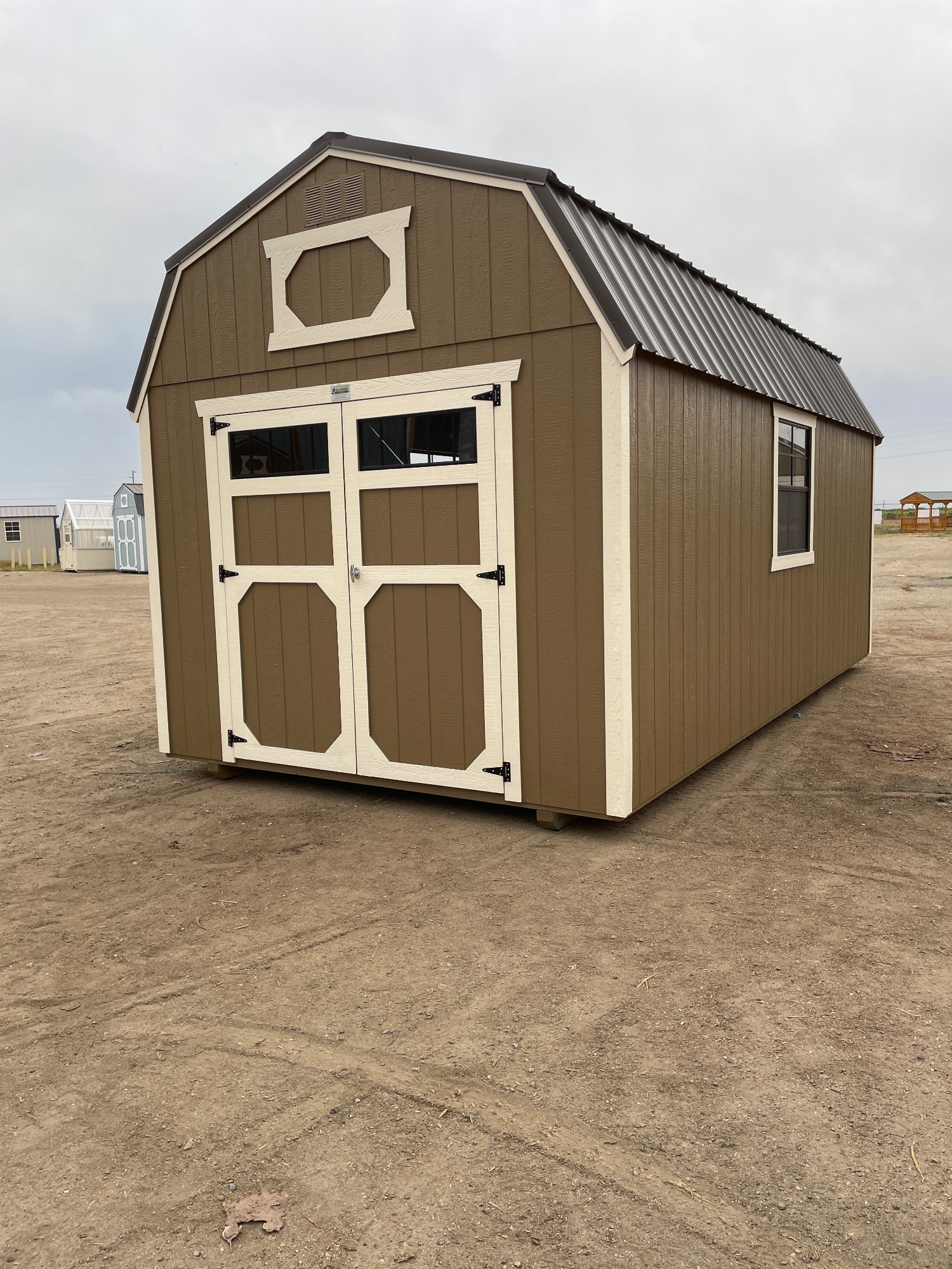 Lofted Barn - 10x20