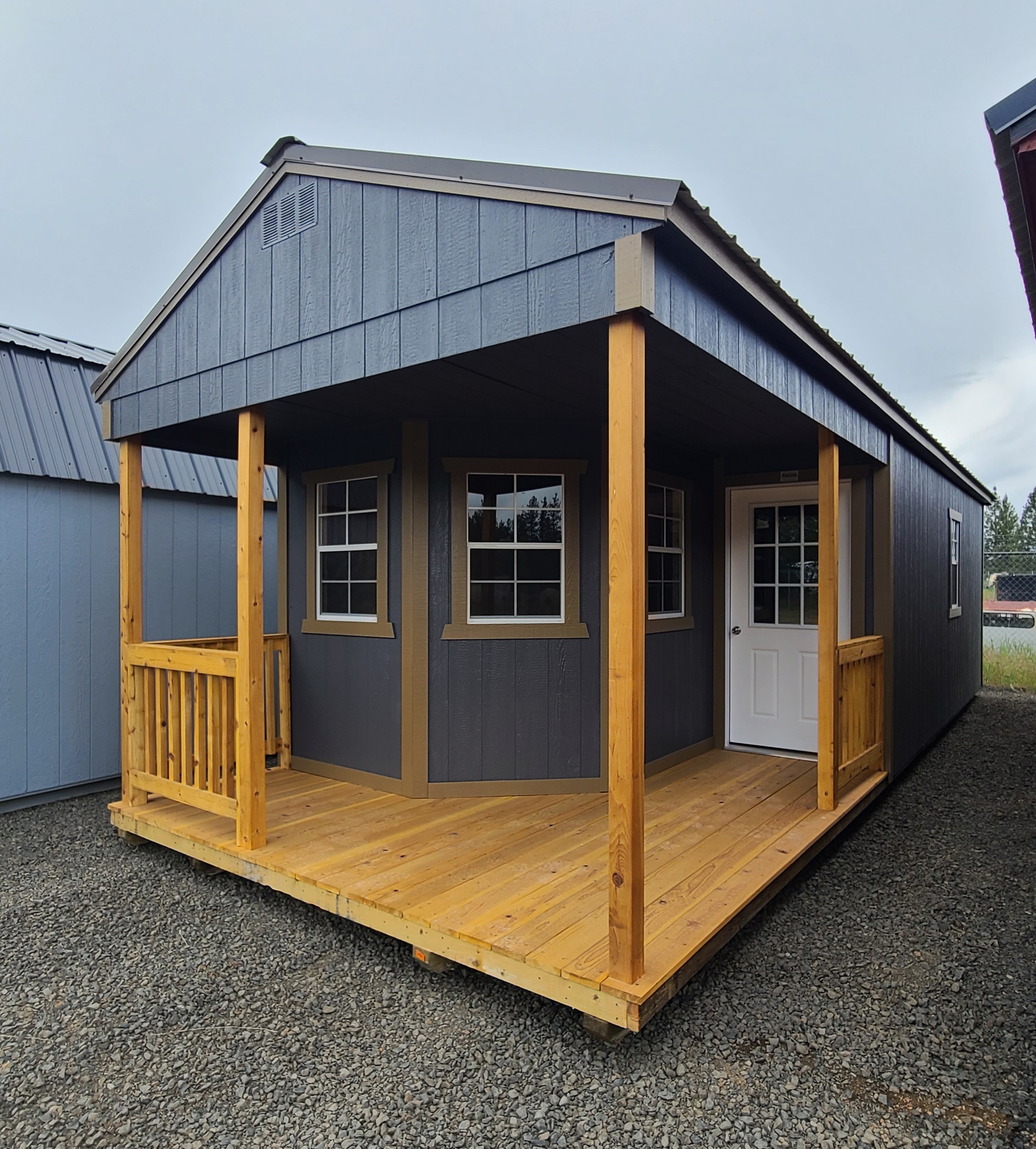 Utility - 12x32 Deluxe Playhouse