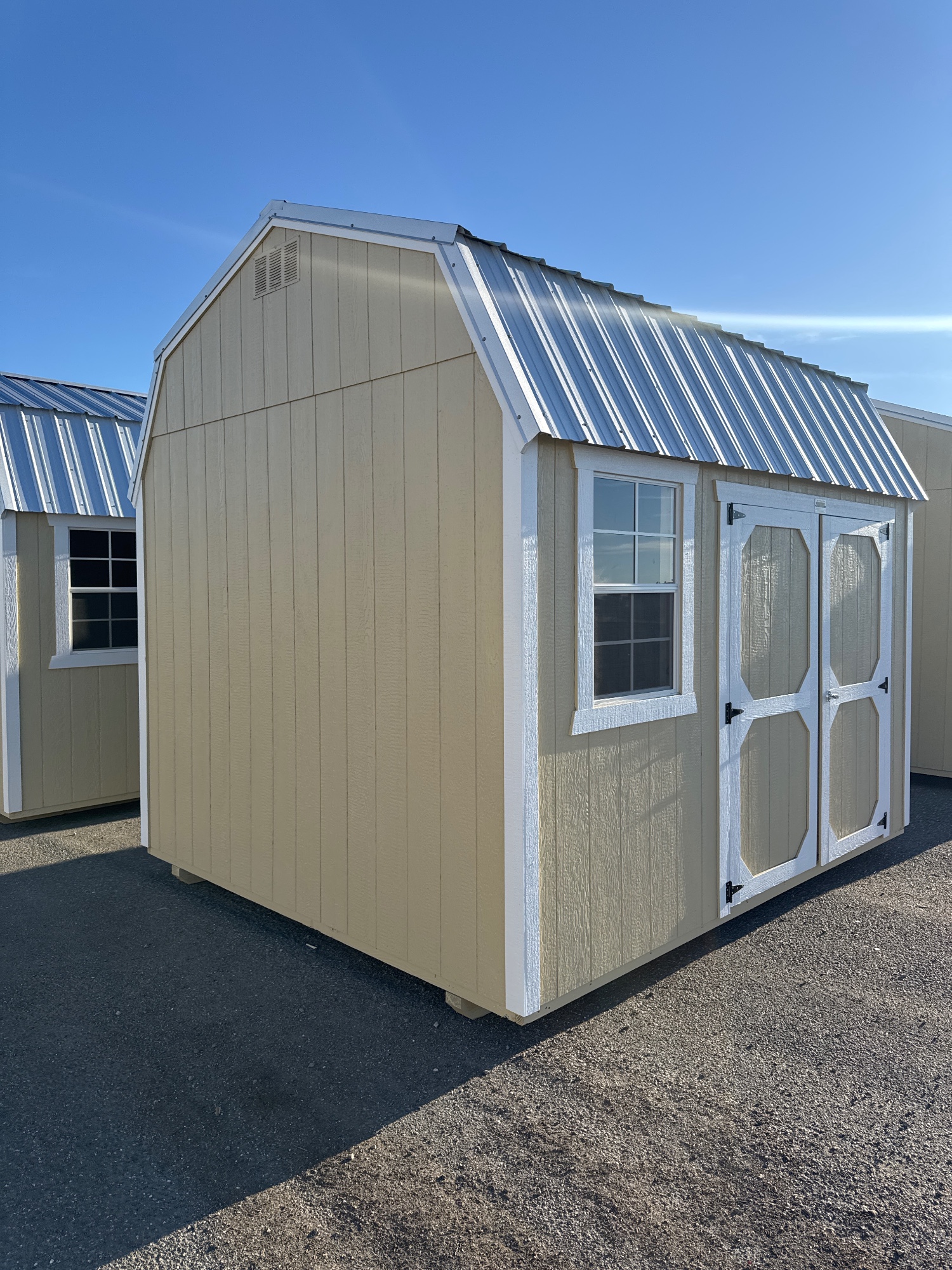 Lofted Barn - 10x12