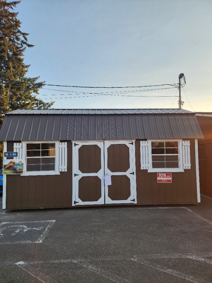 Lofted Barn - 10x20
